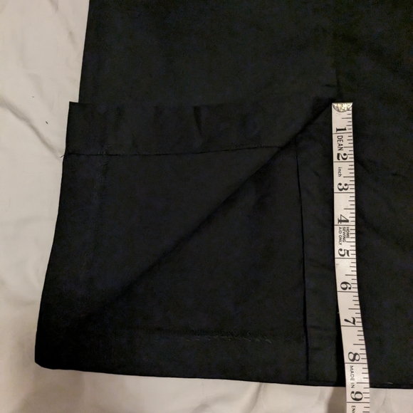 Cotton A-line Skirt w/ pockets, front split, & piping detail on waistband - Picture 12 of 12